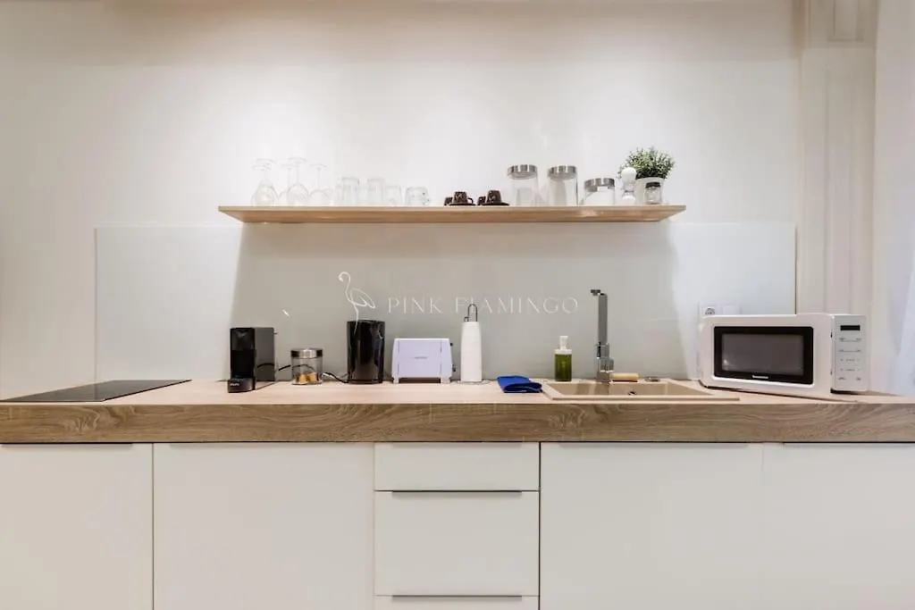 Апартаменты Minimal Loft - Pink Flamingo Будапешт Венгрия